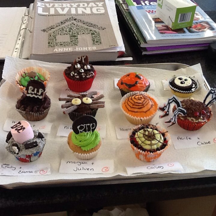 olgrove_HomeEc's tweet photo. And more from the 2nd years bake off! @olgrove https://t.co/uSXGJYhg11