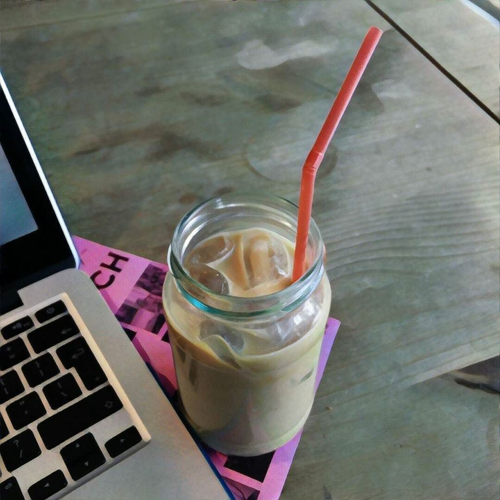 akashgoswami_'s tweet photo. Iced #Latte @AidaShoreditch
・・・
#dripquest #dripapp #drippartner #coffee #instacoffee #cof… https://t.co/sU8PMkeOKp https://t.co/cZNBYjNb1J