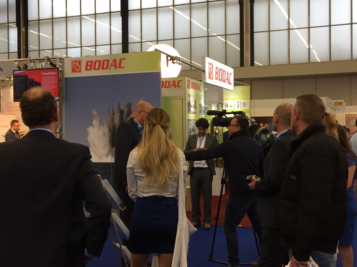 northsea_energy's tweet photo. Nu interview door @RTVNH Met #Envinity over ultra fijnstof in paviljoen #northseaenergy #nseg #OE16 https://t.co/8PklEvj2IC