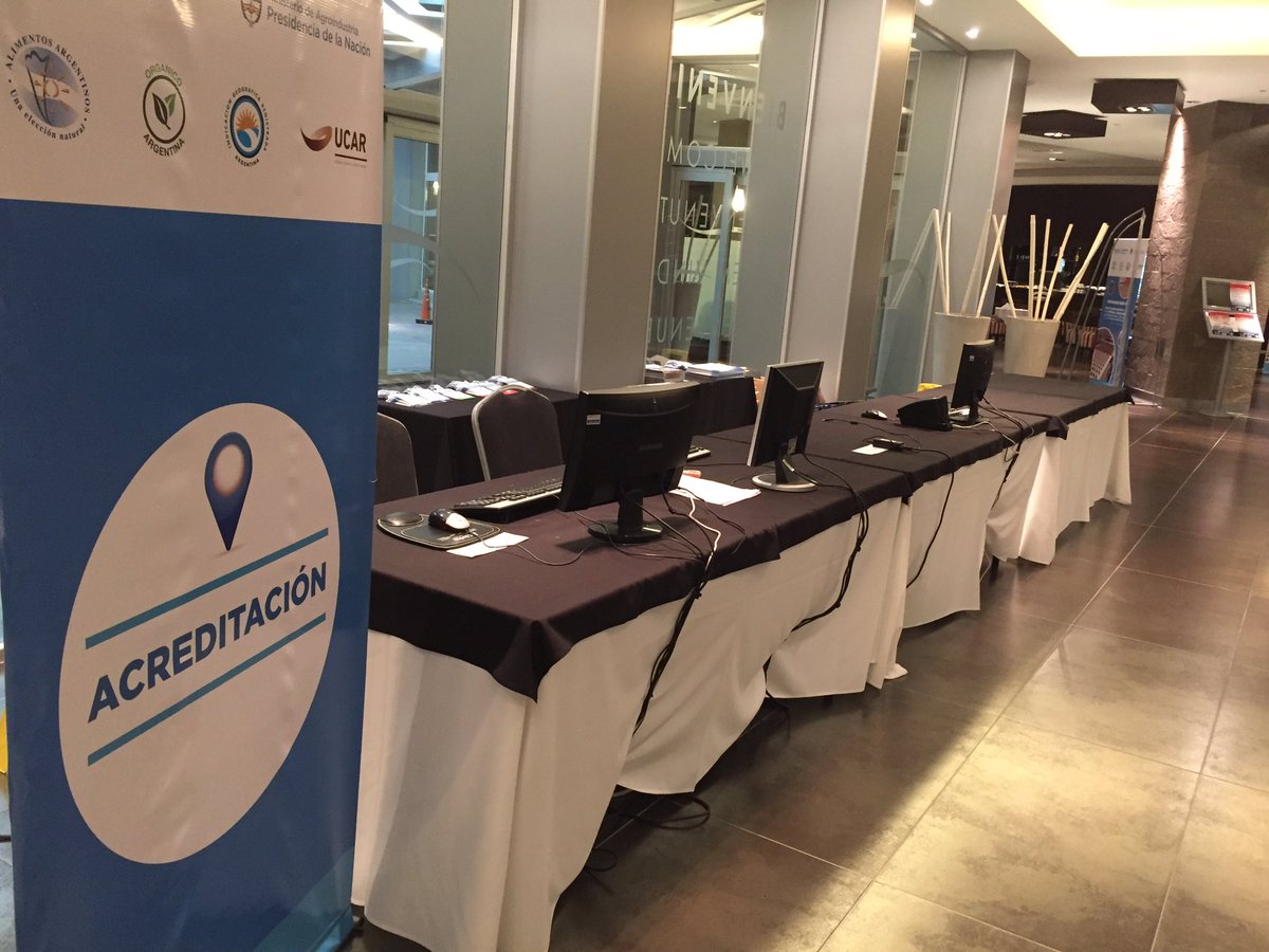 raywalter21's tweet photo. #EventosRayentray todo preparado para el Seminario organizado por el #Ministerio @RayentrayOnline @gobiernochubut @munimadryn https://t.co/OXW3FnRkIy