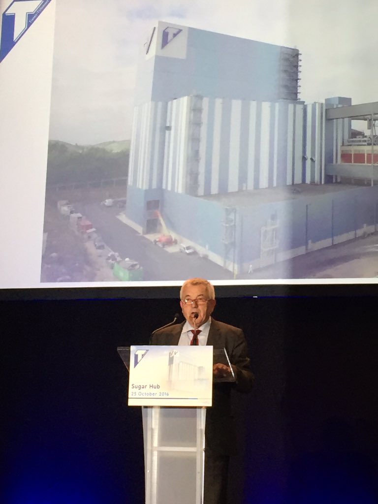 MoermanG's tweet photo. #tiense suiker, At the inauguration of the Sugar Hub, Guy Paternoster presents "the cathedral of Tienen" https://t.co/1dqgJAA7Uu