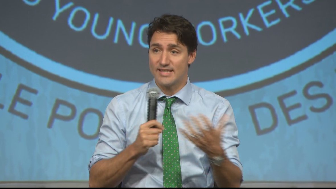 CBCNews's tweet image. 'We don't have dialogue with liars': Trudeau heckled by crowd at young workers' event cbc.ca/1.3820153