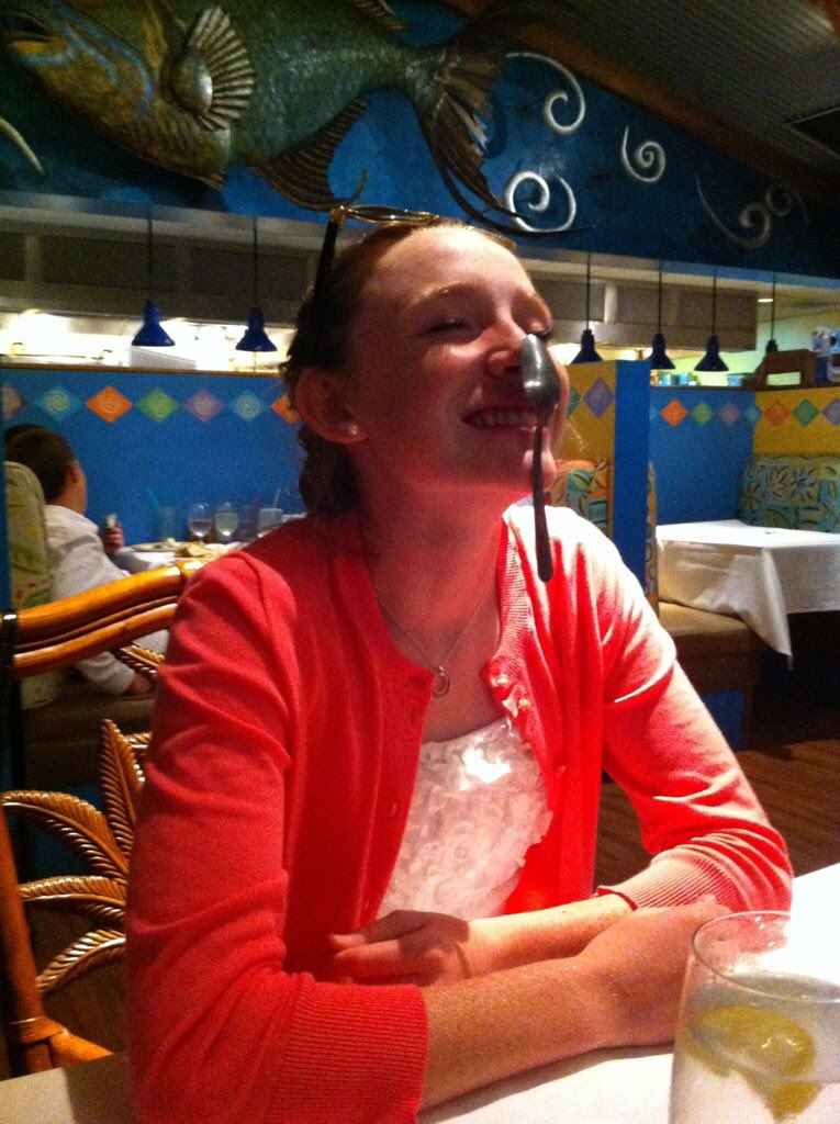 imyourbig11's tweet photo. @bmbrowning Damn! If you can't put a spoon on your nose like my little can, then what are you doing with a spoon in your hand! #Talent https://t.co/mEZP2mNCX8