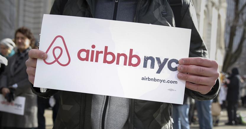 sole24ore's tweet image. Boccata d'ossigeno per Airbnb, ma a New York si gioca il futuro dlvr.it/MWrjmx