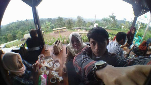 ajaendon's tweet photo. Kenali dan Kunjungi Objek Wisata di Kota Pandeglang #KampungDOMBA https://t.co/bRLGAk12fA