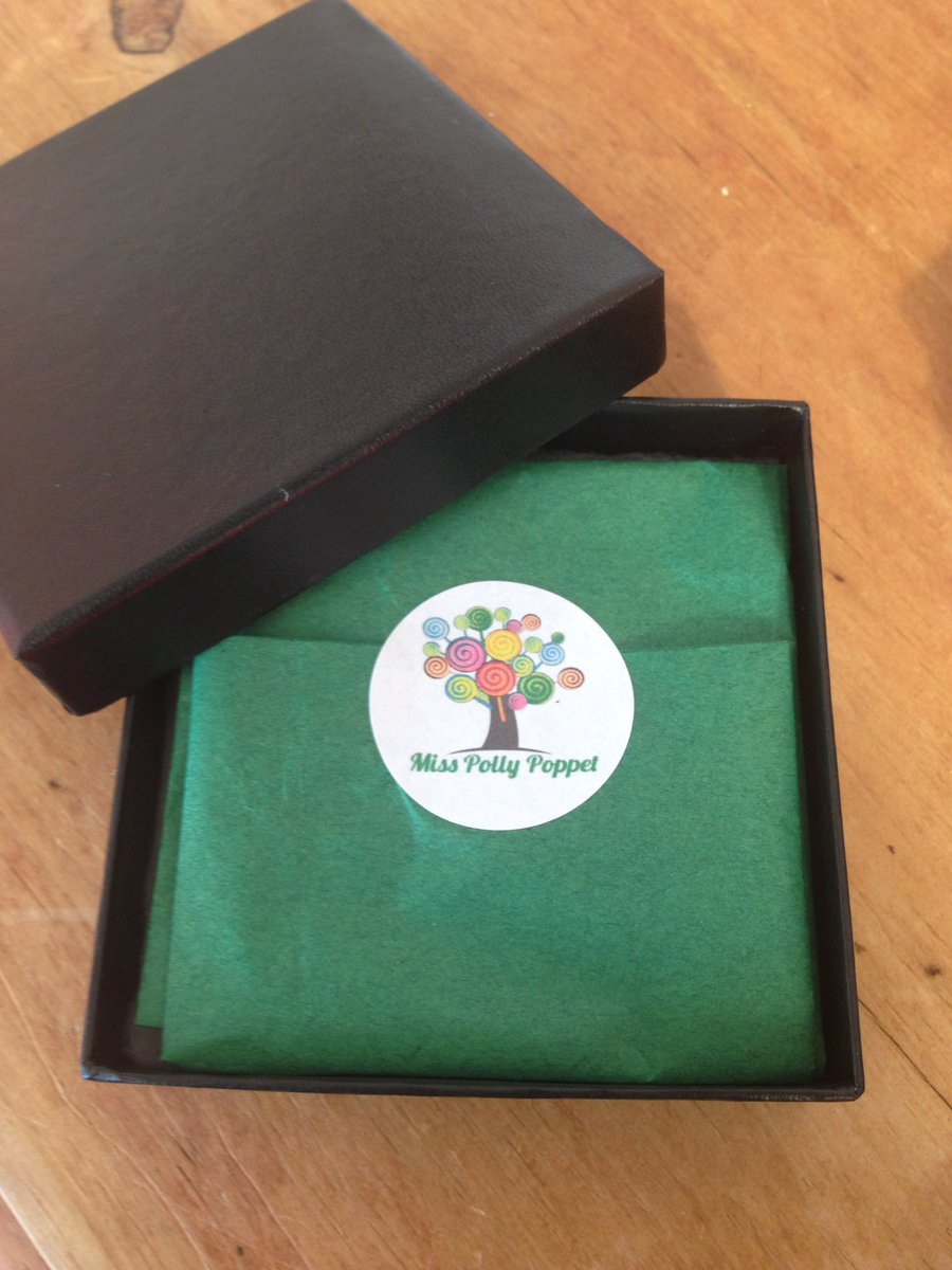 misspollypops's tweet photo. Fine silver fingerprint tree decorations. Possibly the gift you were looking for! Visit https://t.co/v483Lv84qG https://t.co/k3PBLXcQJc