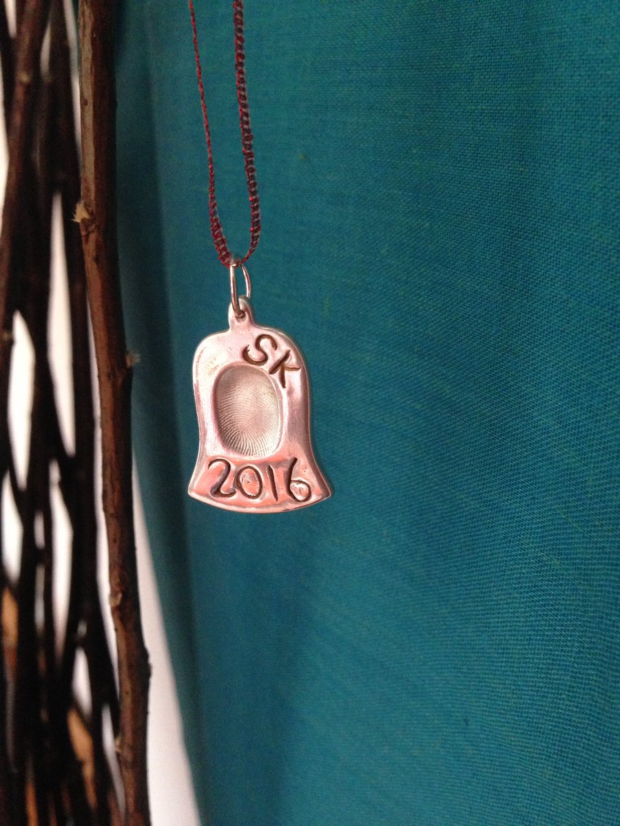 misspollypops's tweet photo. Fine silver fingerprint tree decorations. Possibly the gift you were looking for! Visit https://t.co/v483Lv84qG https://t.co/k3PBLXcQJc