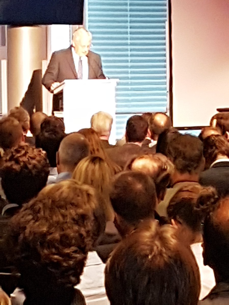 SalesWingsApp's tweet photo. Guess who is the guest speaker...The president of the confederation speaking about innovation. #SSUD16 #startups https://t.co/CRncCaX4Qg