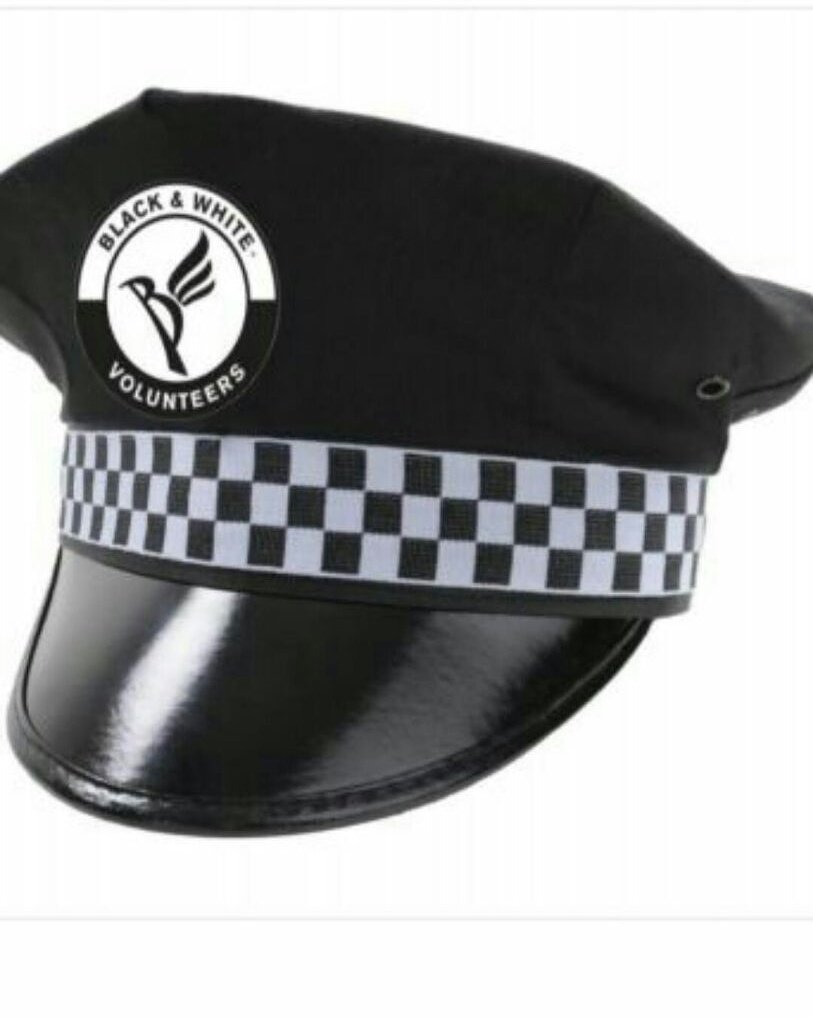BlackNwhiteVol's tweet photo. #BlackAndWhiteVolunteerMovement Uniforms are on fleeeeeeeek https://t.co/XgdJcimIHJ
