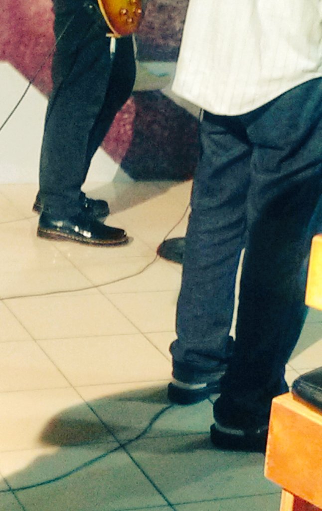 UNNOROYAL™footwear tweet media