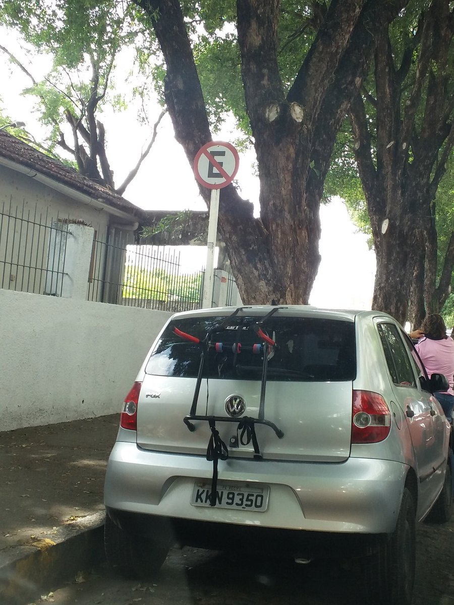 DavidCavalcant's tweet photo. @CTTU_Recife Rua Almeida Cunha, Boa Vista. EM FRENTE AO ESTACIONAMENTO DA UNICAP https://t.co/1hPdiTii1w
