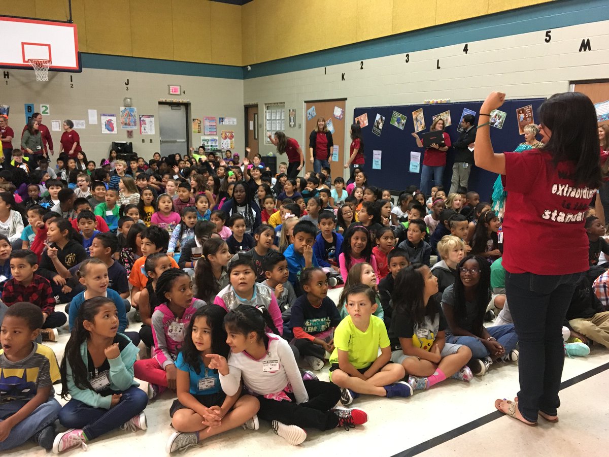 MendenhallFirst's tweet photo. First grade had a blast at our assembly last Friday! #mendenhalllearns https://t.co/gI3WqGgGGX