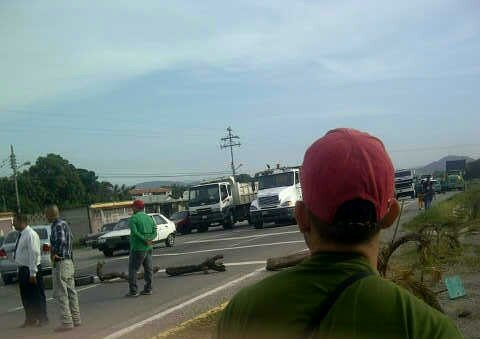 CvnRS OXgAAzeoI