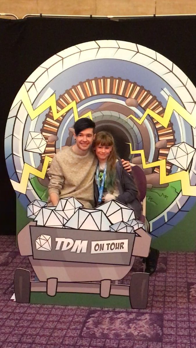 SharonMetro's tweet image. Very very happy daughter - Thanks @dabtdm #dantdm