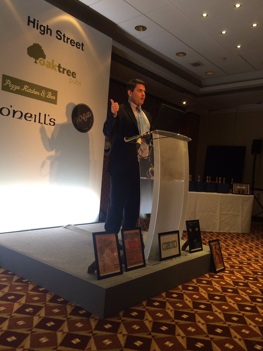 jpearce88's tweet image. @TeamHighst The boss in action @MABPrideAwards #TeamHighSt #ServingWithPride