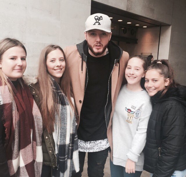 BaileysOurBae's tweet photo. Thank you xo much for stopping @JamesArthur23 https://t.co/dQpyfQV5pV