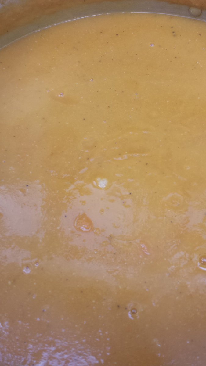 BritonsArms's tweet photo. Can you quess ?? Butternut  Squash ..Sweet Potato  and Ginger Soup ...perfect ! https://t.co/vlIeQvjH4N
