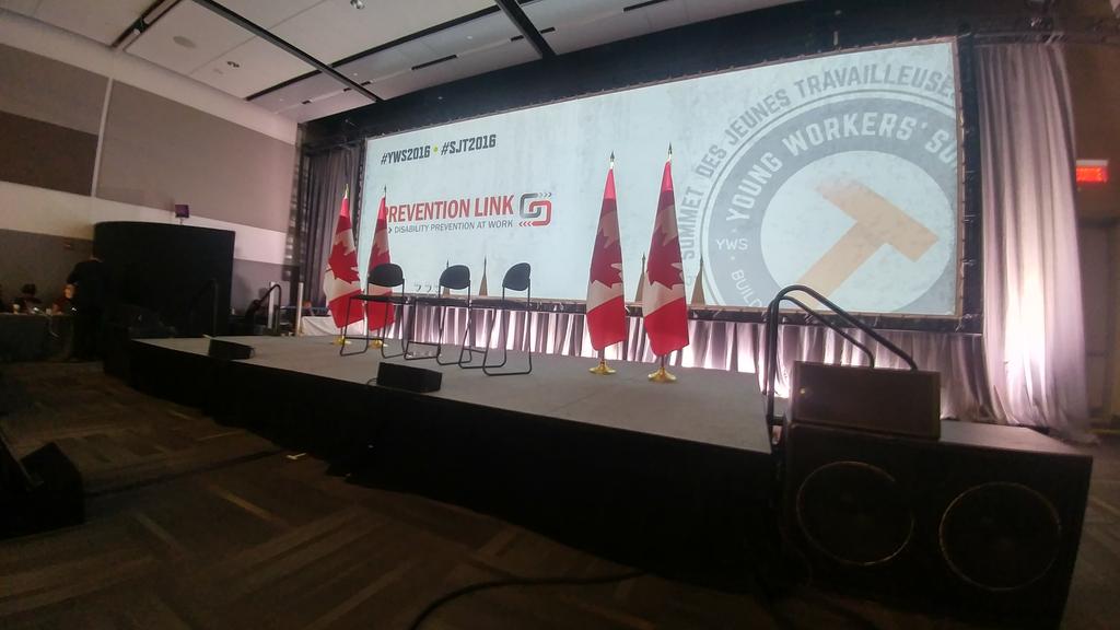 Hoping <a href="/JustinTrudeau/">Justin Trudeau</a>  tells us when door to door mail delivery will return! <a href="/CLCYoungWorkers/">CLC Young Workers</a> #bcgeu #yws2016 <a href="/cupw/">CUPW</a>