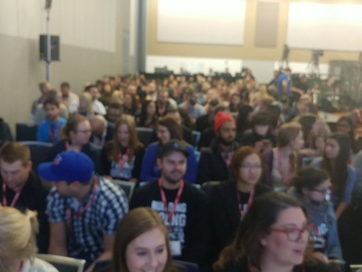 Hoping <a href="/JustinTrudeau/">Justin Trudeau</a> discusses if he is committed to transition workers to non-carbon based energy <a href="/CLCYoungWorkers/">CLC Young Workers</a> #bcgeu #yws2016