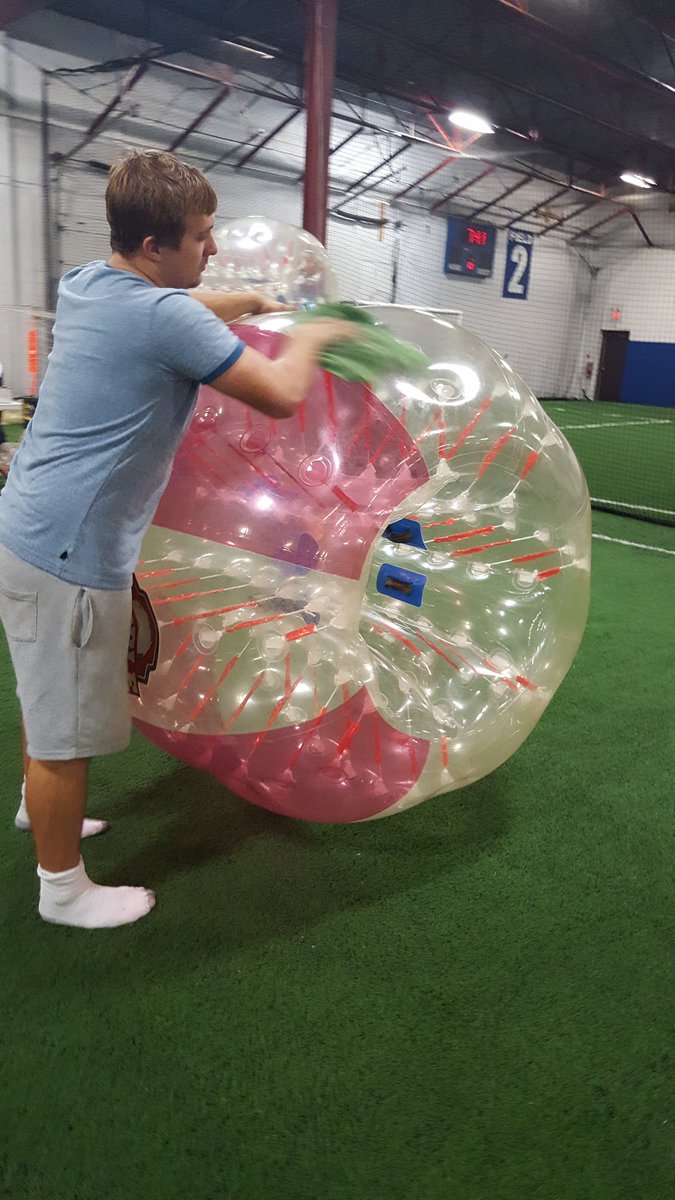 bubbleforce's tweet image. Keeping those bubbles clean for the indoor activities we have coming up! Visit bubbleforce.com to get in a bubble 2day! #HamOnt