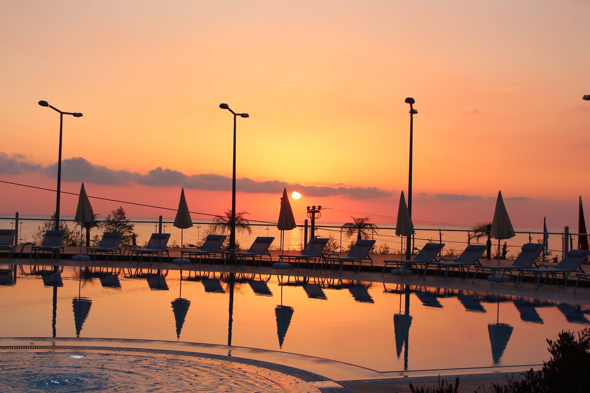 Lima_Invest's tweet photo. #inddrag16 #deleøkonomi #maritime #FelizMartes Luxury Apartments For Sale in Alanya / Turkey.. 2 Bedroom , with Furnished , 3 pool :) https://t.co/MZdXcaQQQD