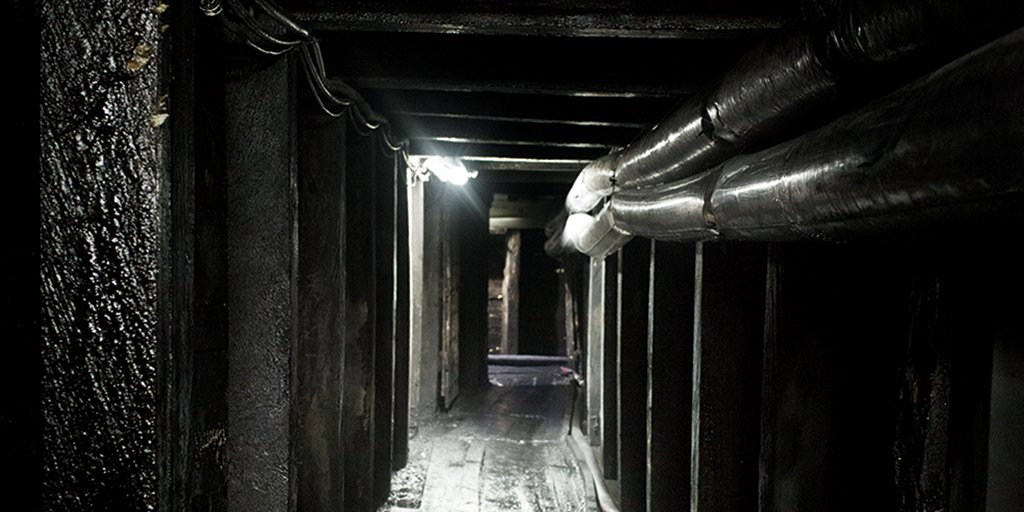 muzo_official's tweet photo. Delve 300 feet underground and you'll find the Catedral #emerald mine. #Muzo #Muzomine #emeraldmining #Muzoemeralds https://t.co/Z9ol4Bv0zV