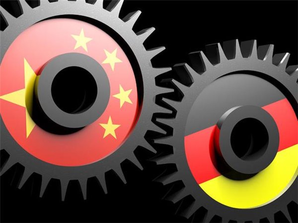 Germany Gets the Jitters, Axes Aixtron Takeover as Chinese Investors Snap Up One Firm a Week <a href="/GermanyDiplo/">GermanForeignOffice</a>  bit.ly/2e6UtUb