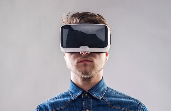 FWmediaEurope's tweet photo. #Google rachète Eyefluence pour accélérer dans la réalité virtuelle https://t.co/FrpqjOzFOx #Tech #VR #AR https://t.co/dC9DETSh9W