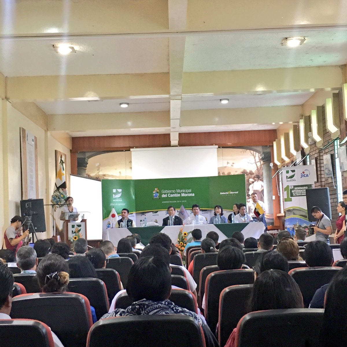 csanunga69's tweet photo. 1er. Seminario Internacional de Gestión Integral del Medio Ambiente! @AlcaldiaMorona #Macas #Ecuador #byshanu 👊🏻 https://t.co/x5sL4BuPc6
