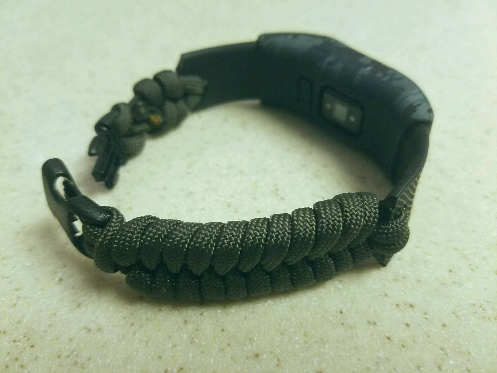 Diy fitbit band sale