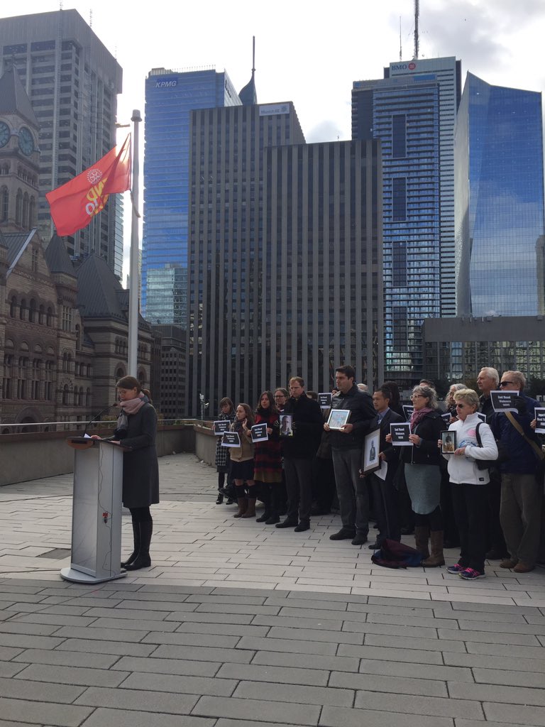 FFSafeStreets's tweet photo. "It could happen to any one of you...Toronto needs to be a leader in road safety" Kasia Briegmann-Samson #ffsafestreets ffsafestreets.ca https://t.co/XdgSTZ3dTE