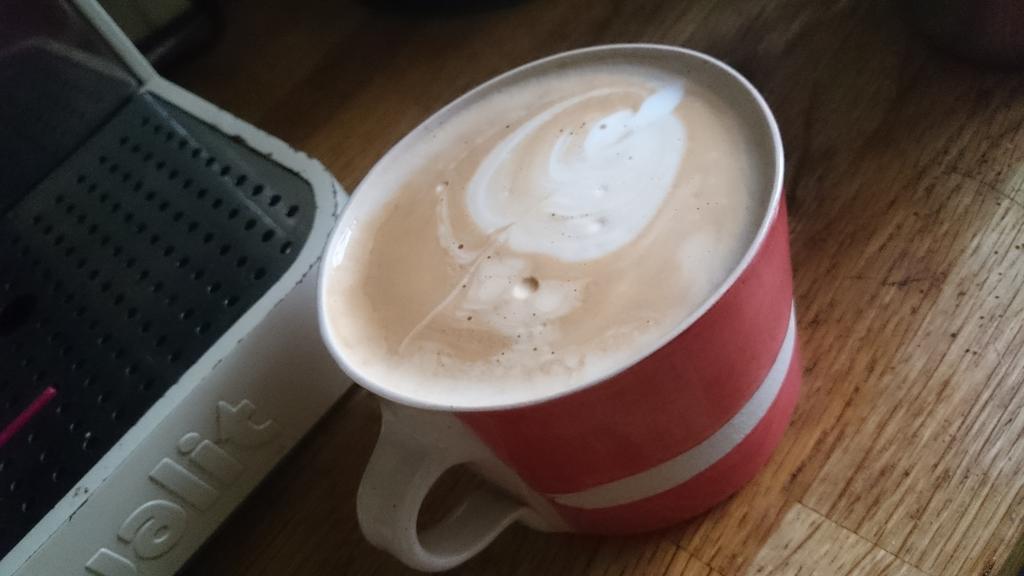 Just christening <a href="/WonkiWareSA/">Wonki Ware</a> purchased today from <a href="/marlow_helen/">LaMadeleinehome</a> - good coffee times ahead