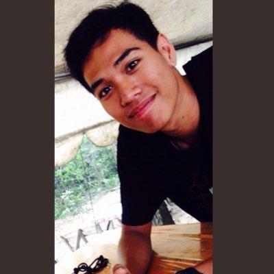 Come hangout with me on #BIGOLIVE. web.live.bigo.sg/2118596462_147…