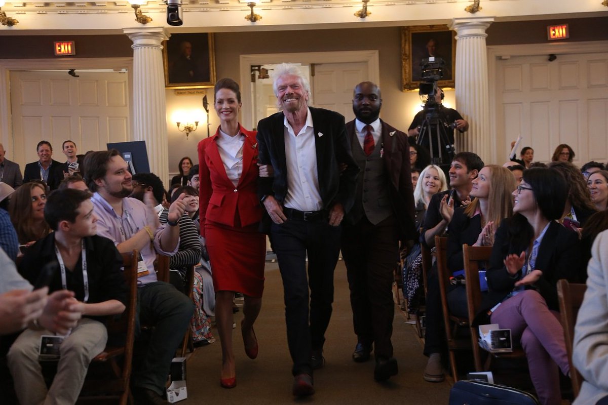 richardbranson's tweet image. Giving the green light to Heathrow expansion is a clear signal that Britain is open for business virg.in/yzDgK @VirginAtlantic