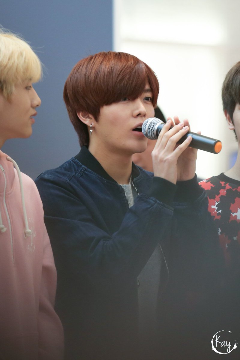 Yuta_no_Kayko's tweet photo. 悠太くん お誕生日おめでとう!! #HappyYUTADay #유타 #YUTA #中本悠太 https://t.co/hslv6FGdAm