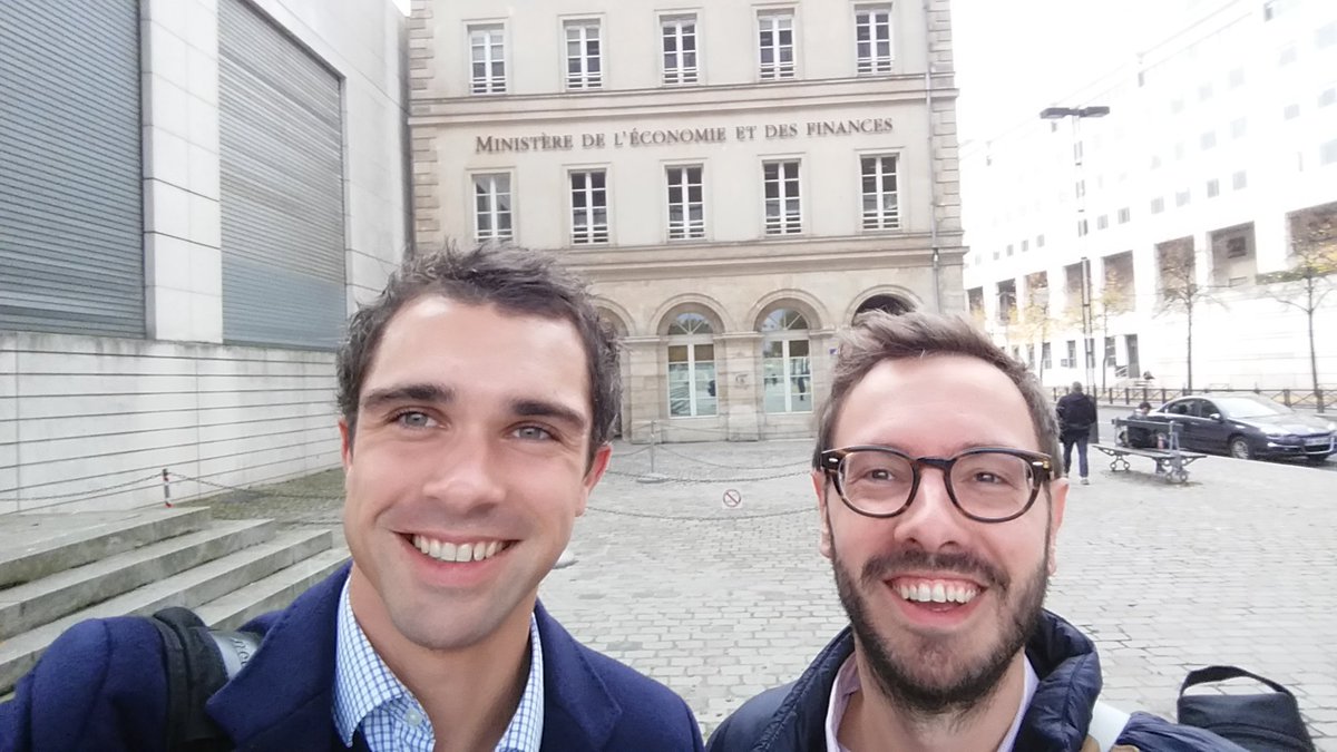 Humaid_fr's tweet image. .@_bercy_ Nous y sommes ! Prêts pour la remise du #PrixESS #MoisESS