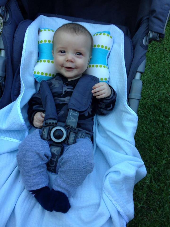 #NUEVAS Eggy Mantas para tu #bebe de algodón y con ojales que se adaptan a las correas de tu coche #MeFalta = #compras #Mamas #mamas2016