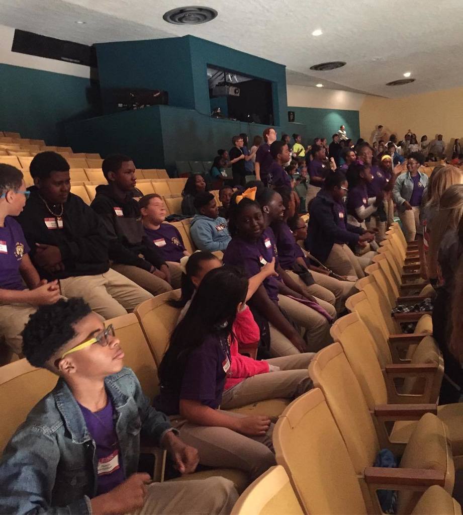 nrburgermiddle's tweet photo. #HPSDForwardTogether Student Council Leadership training field experience at Jones Jr College #SchoolCulture #AllSt… https://t.co/TfnFAMxSe8