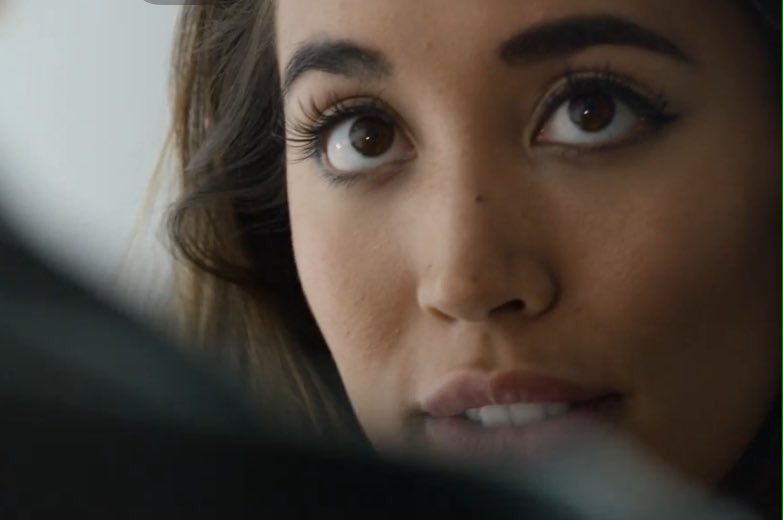 AlexAndSierraVe's tweet photo. Esas miradas ❤️ #AnimalsMusicVideo @AlexandSierra @alexkinsey @Sierradeaton https://t.co/2WQrysw9lC