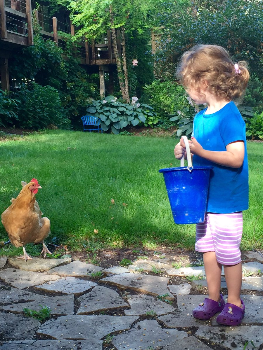 sue_massey7's tweet image. #MakeAQuoteModern
#ItTakesAVillage
#OurBlockRocks
Everyone has ea other&apos;s bk #community #tribe #family #Kindnessmatters #RespectDifference