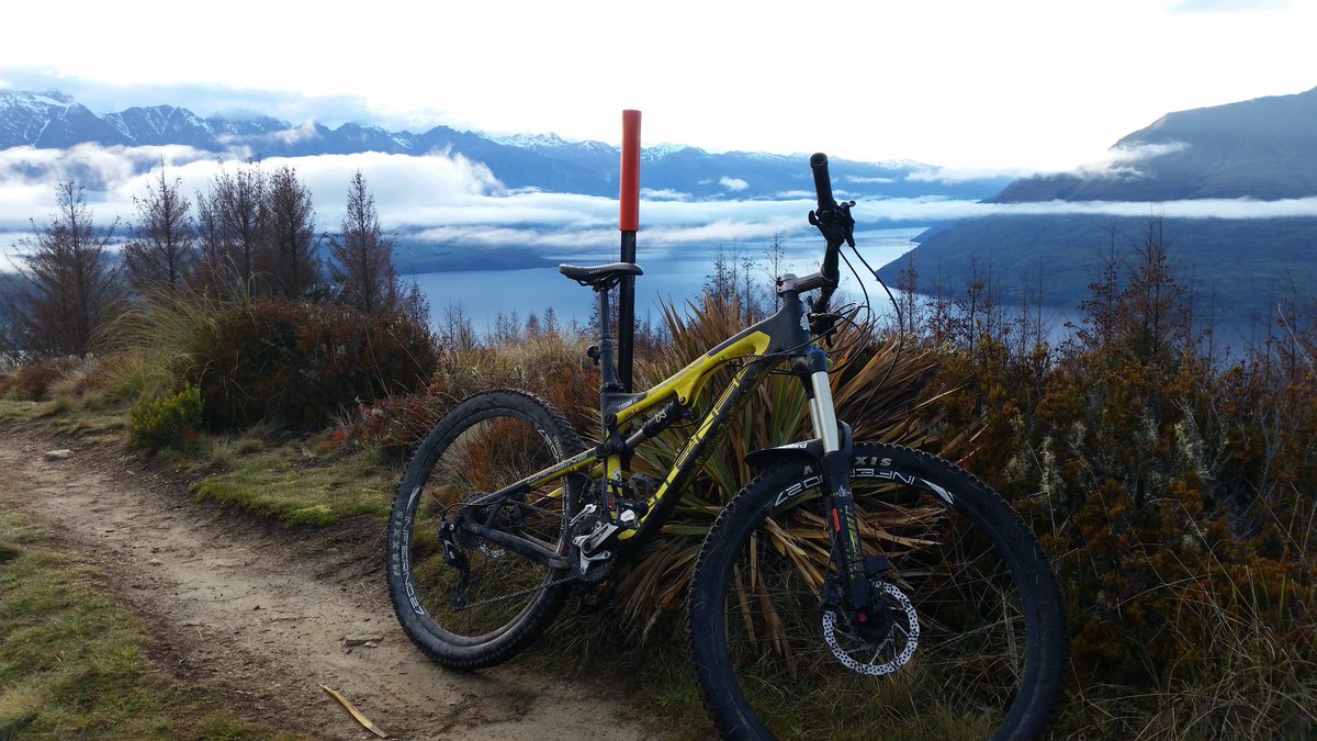 AndrewPGW's tweet photo. Clearing my head before the Parasitology conference in #Queenstown #NZSP https://t.co/qS7BLGxa1Z