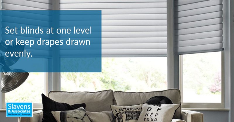 SlavensFreeman's tweet photo. #RealEstate #ListingTip Set blinds at one level or keep drapes drawn evenly. https://t.co/r2PWihjfbt https://t.co/Hr3I1nz18C