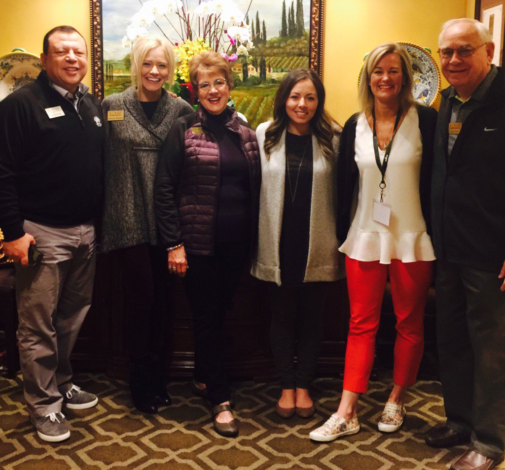 dougmcarter's tweet photo. Members of @EQUIPLeaders team ready to host our guests for breakfast at #LO2016 Pebble Beach. https://t.co/AGnNnS610W