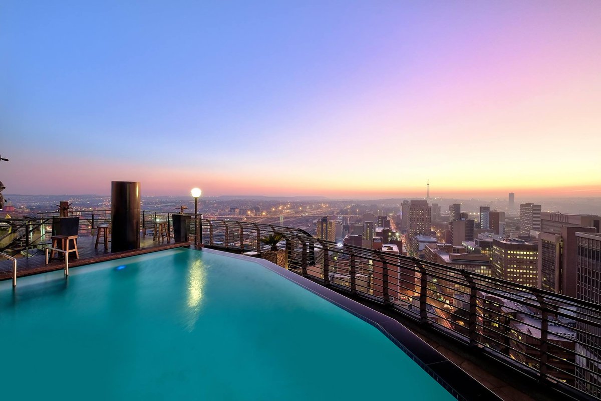 The most beautiful Jozi sunset from Protea Hotel by Marriott Johannesburg Parktonian.