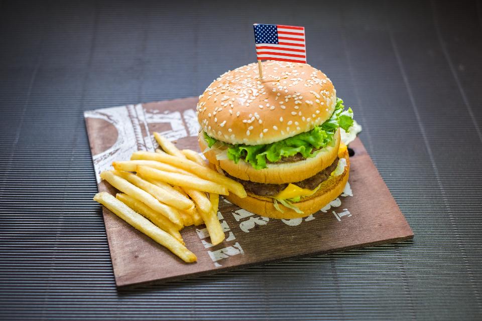 International Food Leaders Race To Go Beyond Meat via @forbes buff.ly/2e6Eohp #meatless #vegan #govegan #FoodTrends #NewProteins