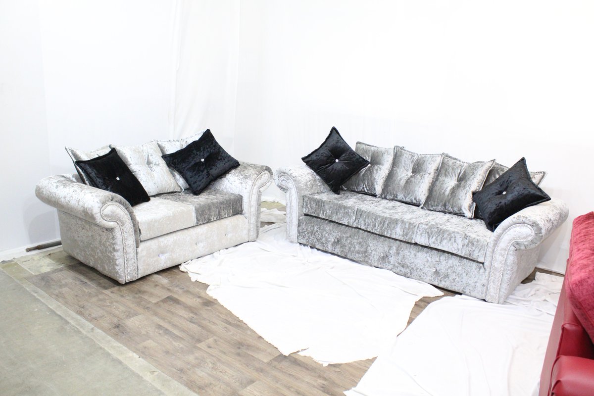 Velvetsofauk's tweet image. Enquire Now: 01614783392 
For more Details: velvetsofa.co.uk