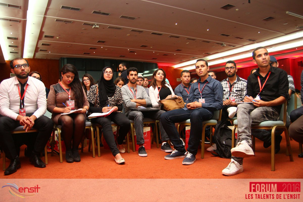 EnsitOfficial's tweet photo. Table ronde 6 : l’évolution numérique de notre société 
#ENSITTalents
#ENSIT #UTICA
#TUNIS #TUNISIE https://t.co/Hg7EPa3Xtn