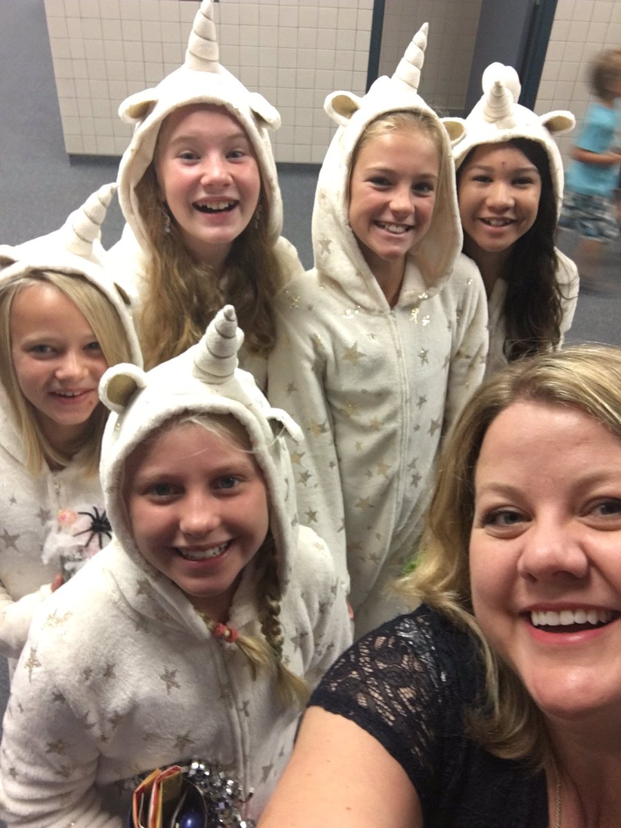 Follow your Dreams-Celebrate Red Ribbon Week #wsewildcats