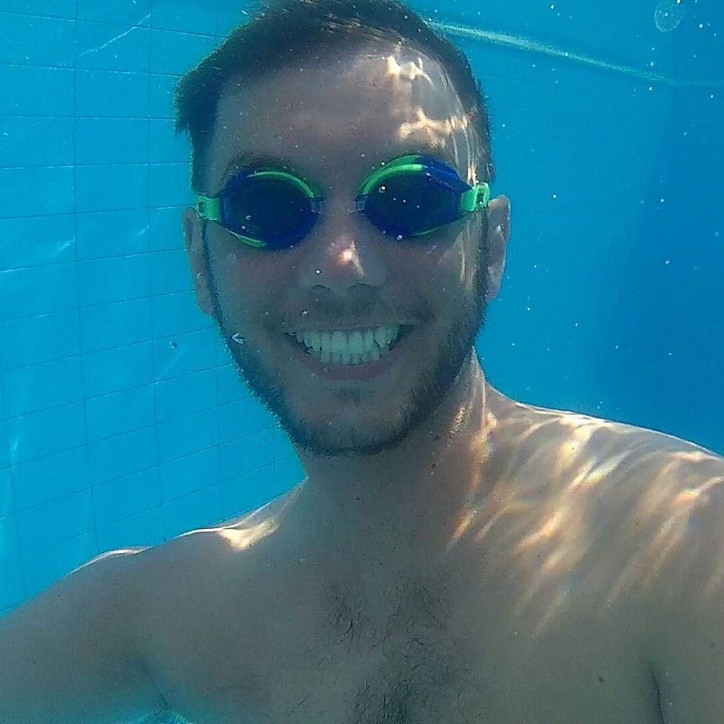 Mattbricky's tweet image. Under water selfie, why not? #turkey #villapool ift.tt/2ekmUQ6