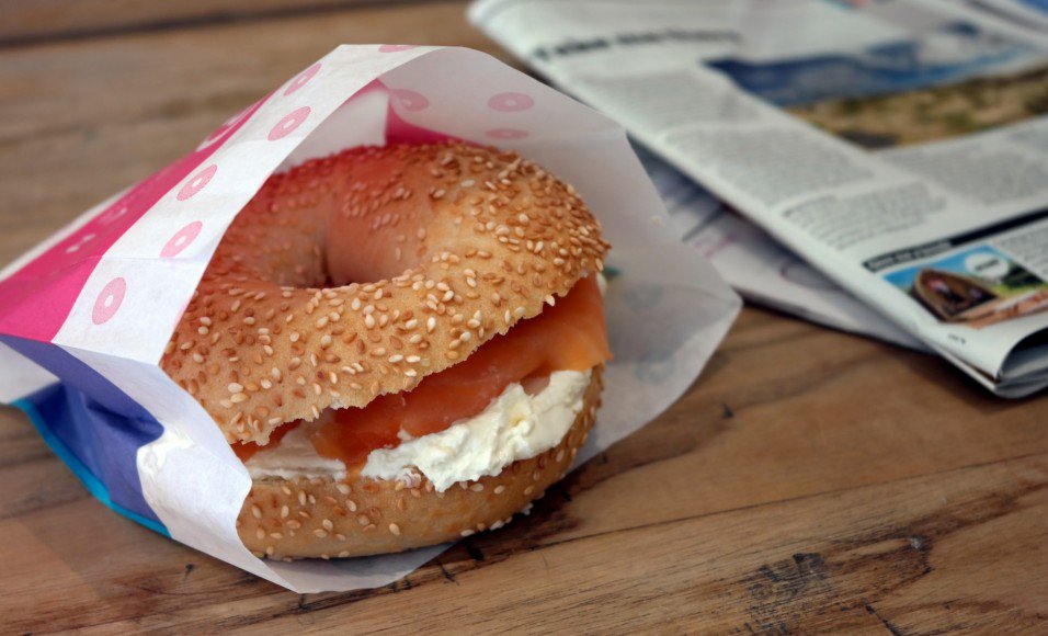 brightonfringe's tweet photo. Got that Friday Feeling?! Friends of #brightonfringe get 10% off @BagelmanBTN! #FringeFriendsFriday #Brighton #Lunchtime #FridayFeeling https://t.co/vjlRvkrPlH